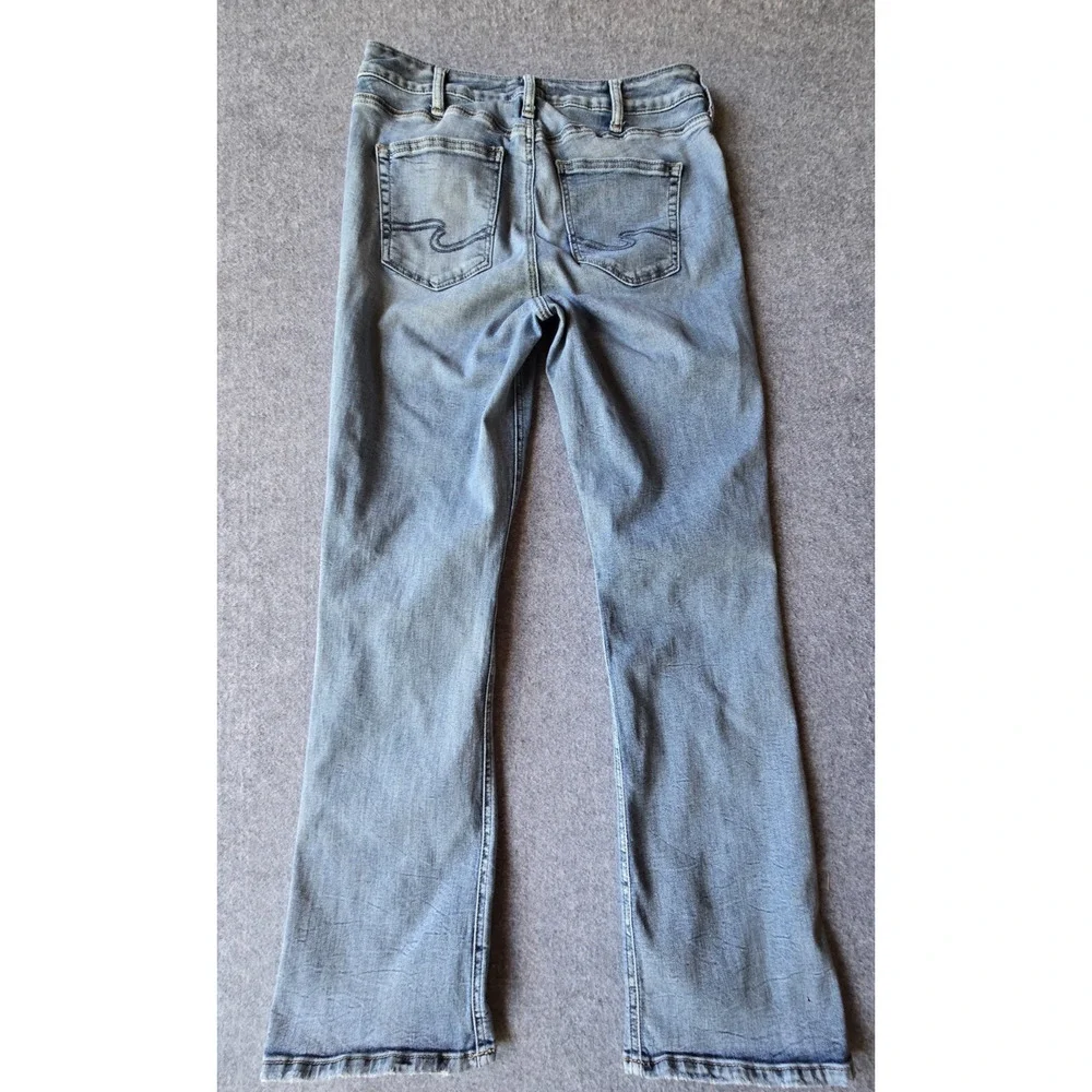Silver Women's Jeans Avery Slim Boot Mid Rise Stretch Bootcut Western 30